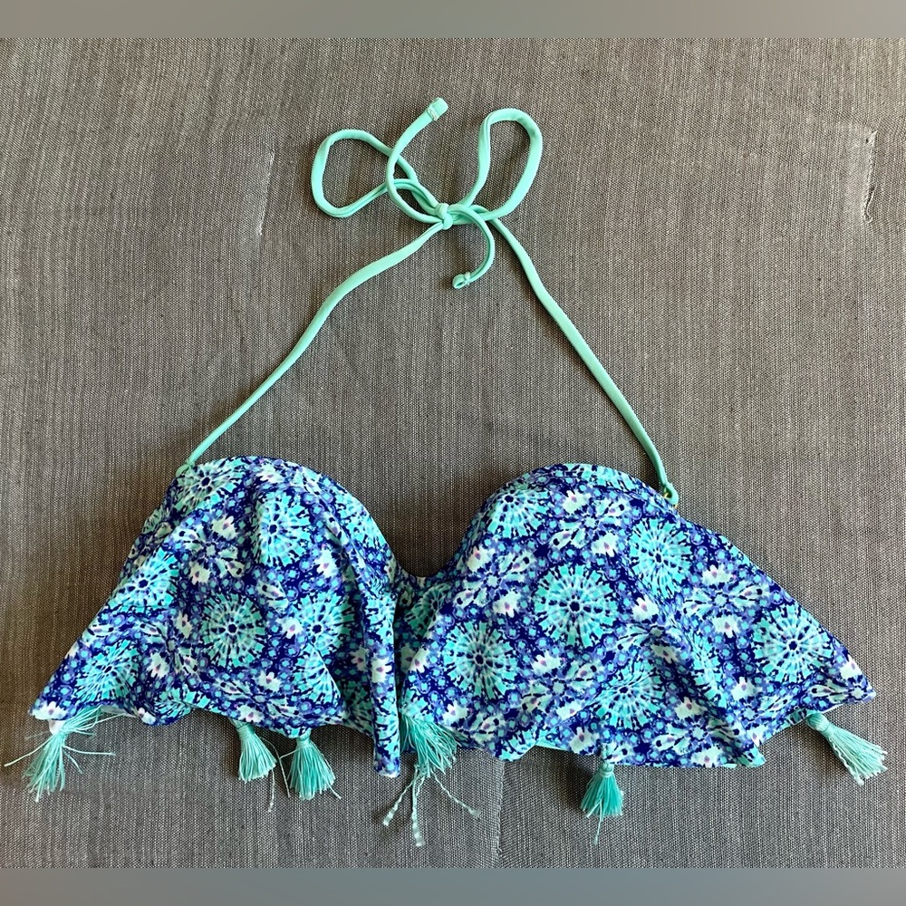ARIZONA JEANS CO. brand - Bikini Top, Juniors Size Small